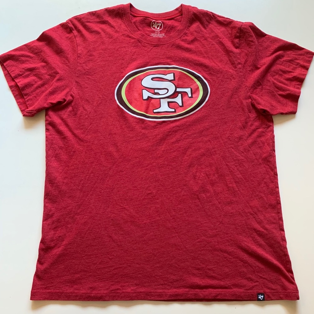 Men’s XL 49er Football T-Shirt.